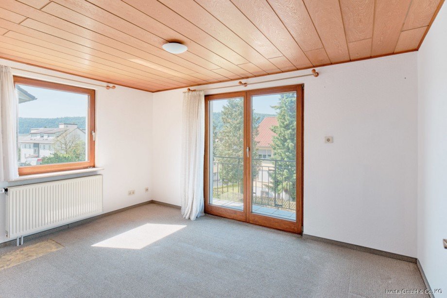 Schlafzimmer OG Zweifamilienhaus Pl�derhausen