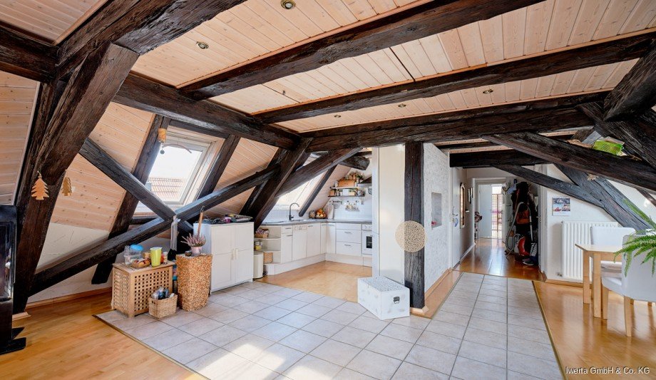 Blick in den Flur Dachgeschosswohnung Lorch