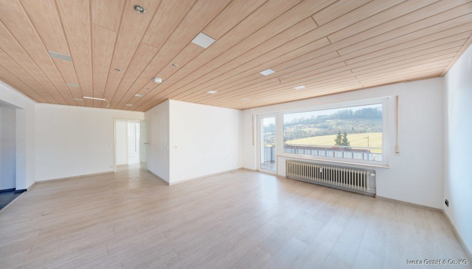 Wohn- und Essbereich Etagenwohnung Rudersberg