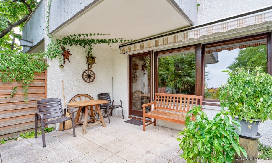 Terrasse UG Reihenmittelhaus Fellbach / Oeffingen