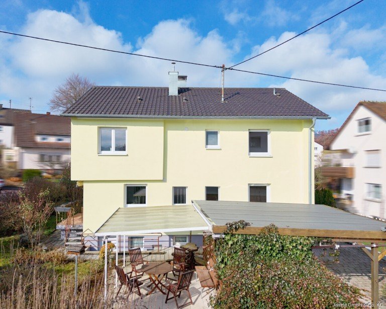 Au�enansicht Rudersberg Zweifamilienhaus Modernisiert, charmant f�r 2 Familien... mit Gartenidylle