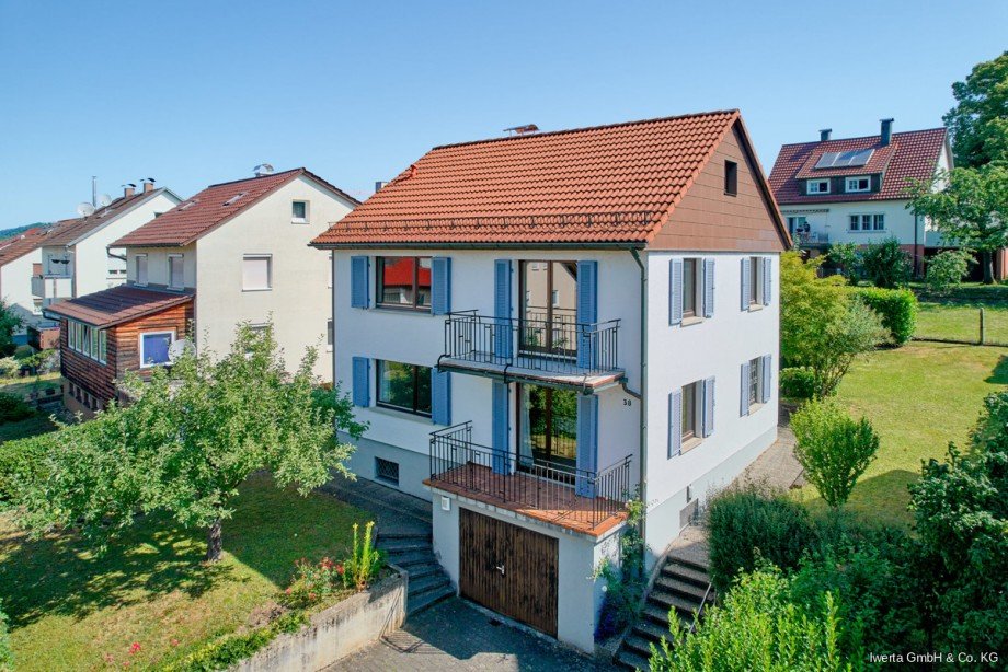 Geb�udeansicht Zweifamilienhaus Pl�derhausen