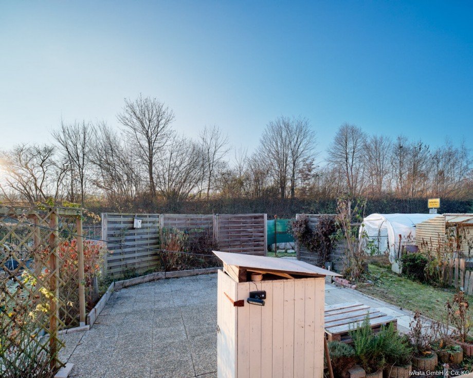 Garten Doppelhaush�lfte Berglen / Rettersburg