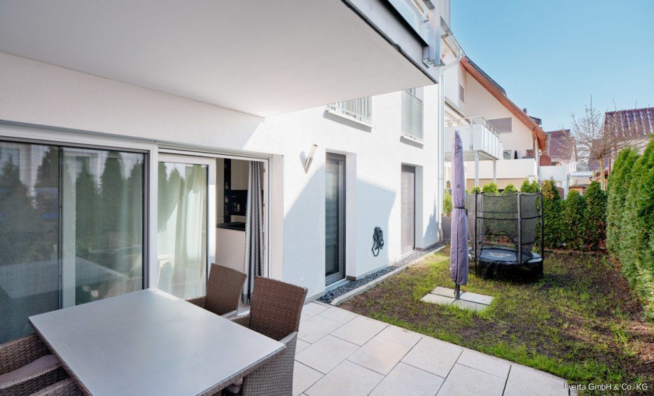 Terrasse u. Garten Erdgeschosswohnung Weinstadt