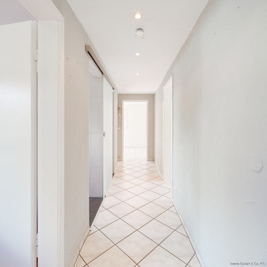 Flur EG Zweifamilienhaus Rudersberg