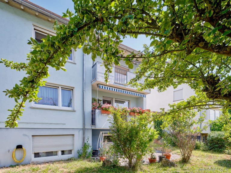 Au�enansicht Urbach Mehrfamilienhaus Top gepflegtes Mehrfamilienhaus! Regelm��ig modernisiert!