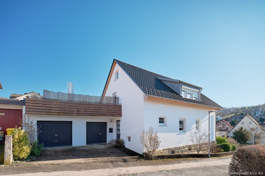 Geb�udeansicht Einfamilienhaus Weinstadt