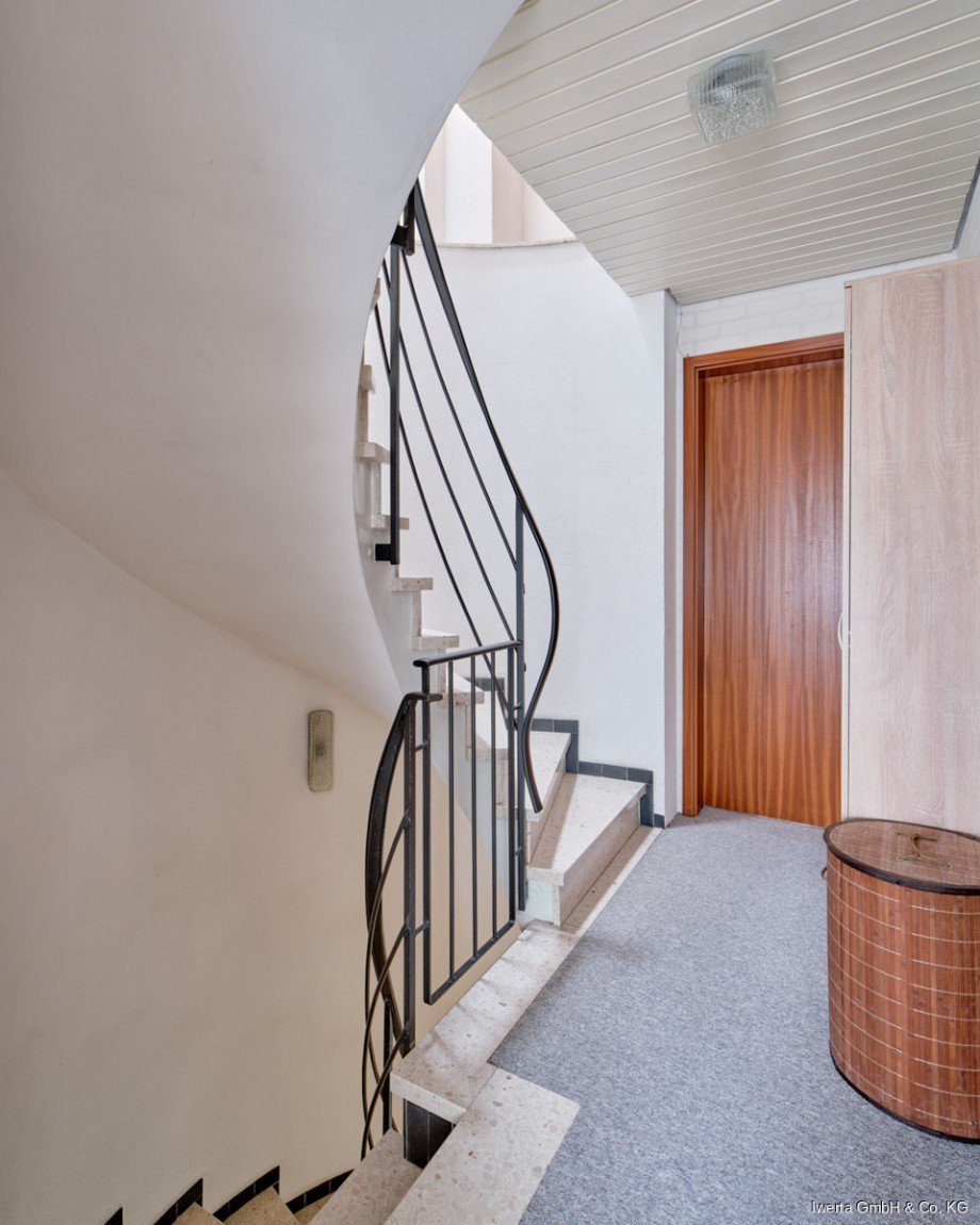 Flur OG Reihenmittelhaus Fellbach / Oeffingen