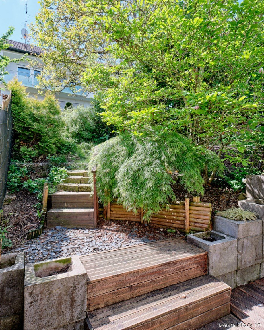 Weg zum Garten Erdgeschosswohnung Leinfelden-Echterdingen