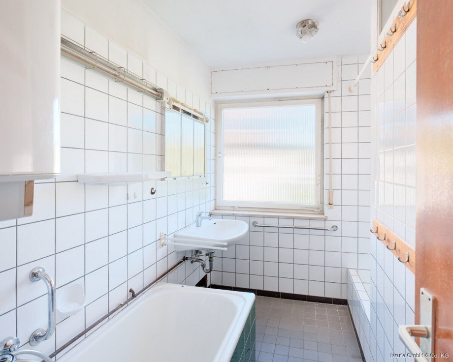 Badezimmer Doppelhaush�lfte Winterbach