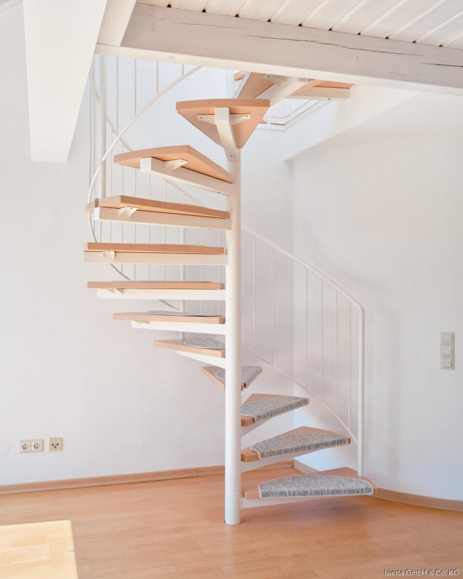 Treppenaufgang Maisonettewohnung Schorndorf