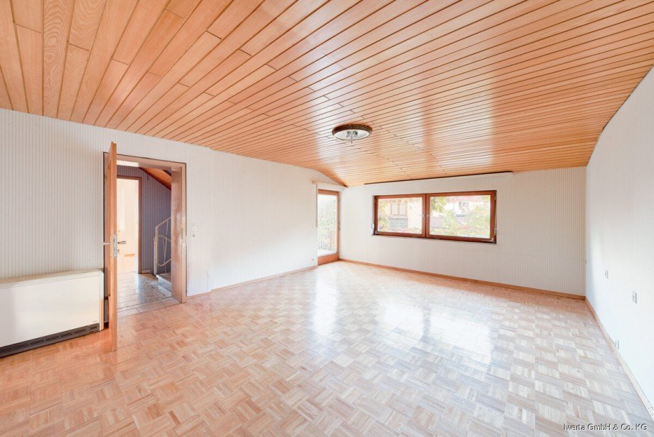 Schlafzimmer OG Zweifamilienhaus Sersheim