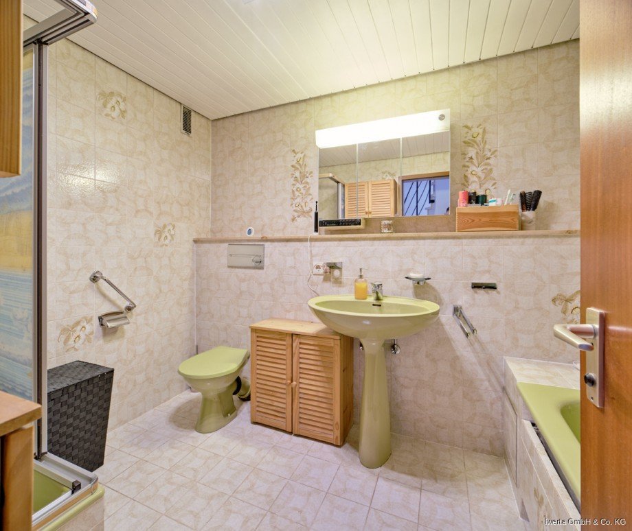 Badezimmer Reihenmittelhaus Fellbach / Oeffingen