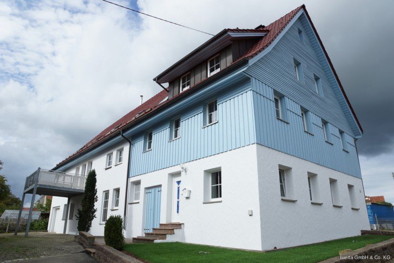 Hausansicht Welzheim / Aichstrut Mehrfamilienhaus Gro�es exklusives Landhaus f�r Pferdeliebhaber