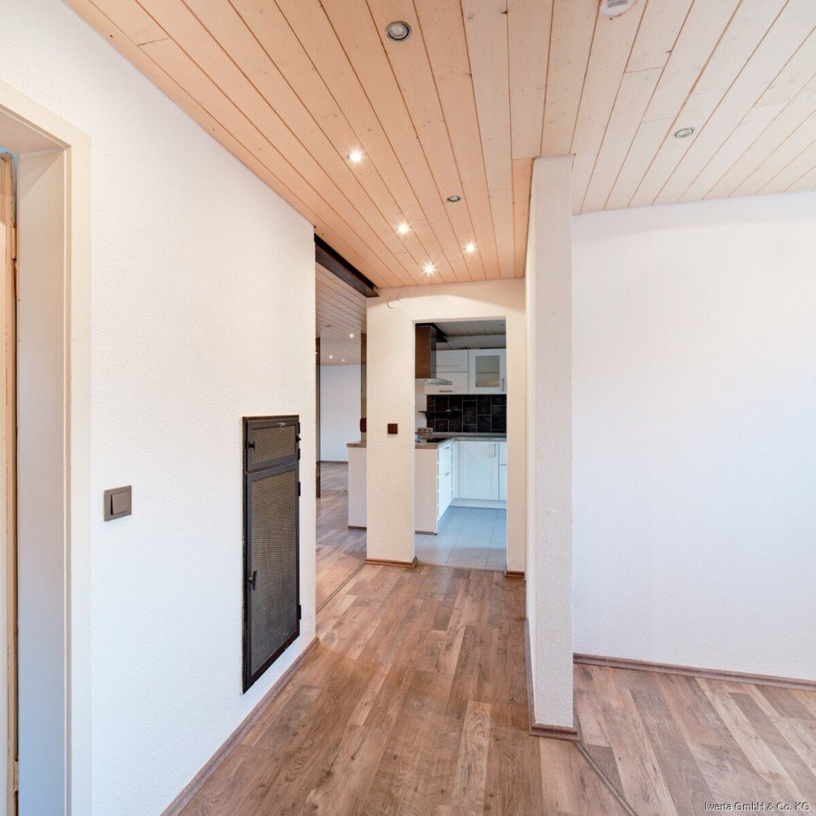 Flur EG Doppelhaush�lfte Berglen / Rettersburg