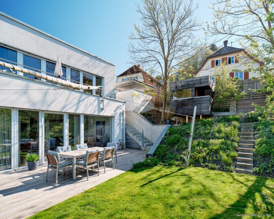 Blick auf die Terrasse Einfamilienhaus Lorch