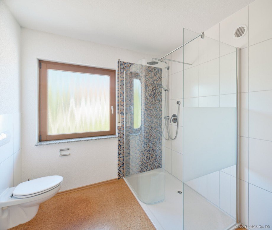 Badezimmer Doppelhaush�lfte Urbach
