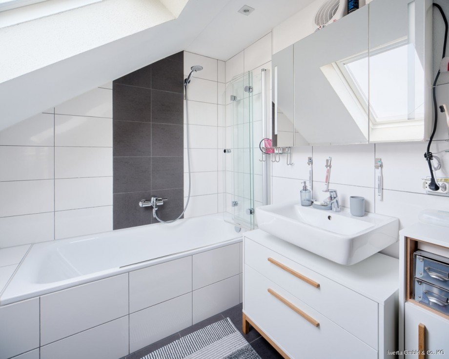 Badezimmer Dachgeschosswohnung Kernen im Remstal