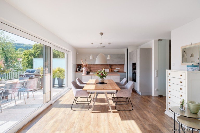 Essbereich Lorch Penthousewohnung Bald wohnen Sie ganz oben - Design trifft Sonnenschein