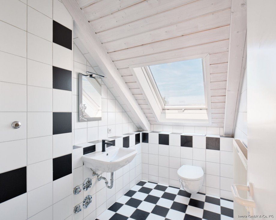 G�ste-WC Maisonettewohnung Schorndorf